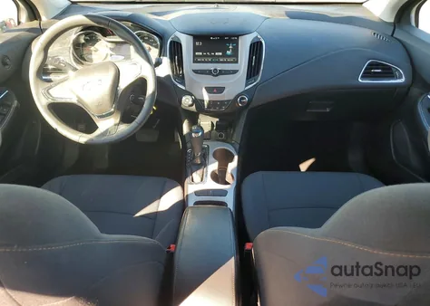 2018 Chevrolet Cruze Ls z USA, uszkodzony, nr VIN 1G1BC5SMXJ7222205